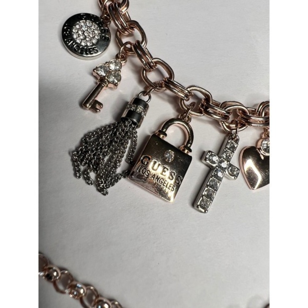Guess Y2K Rose‎ Gold Tone Charm Bracelet Lock Heart Cross Key Tassel Rhinestone - Picture 6 of 7